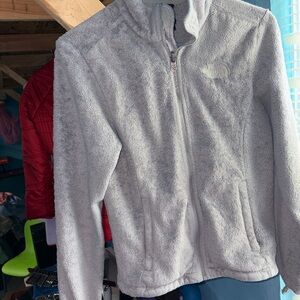 The North Face women’s Gray Fleece Jacket